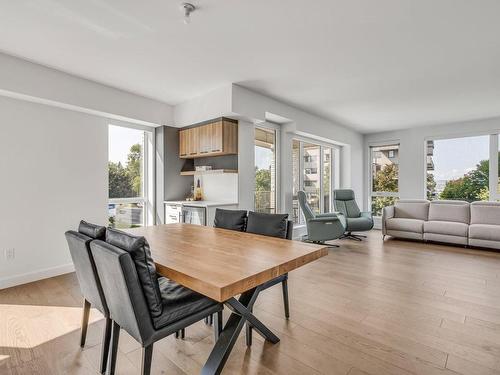 Dining room - 201-355 Ch. Ste-Foy, Québec (La Cité-Limoilou), QC 