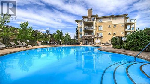 1875 Country Club Drive Unit# 1405, Kelowna, BC - Outdoor With In Ground Pool With Backyard