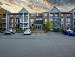 206 15 Knightsridge Drive  Halifax, NS B3M 3S9