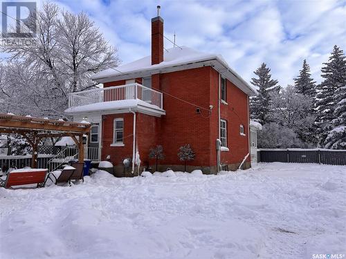 402 Pangman Street, Outlook, SK - Outdoor With Exterior