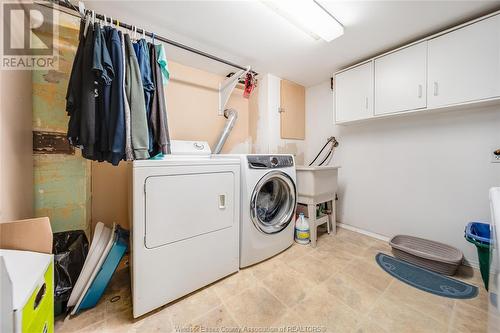 963 Bruce Avenue, Windsor, ON - Indoor Photo Showing Laundry Room