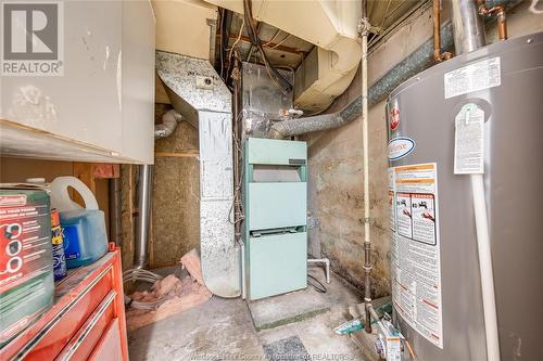 963 Bruce Avenue, Windsor, ON - Indoor Photo Showing Basement