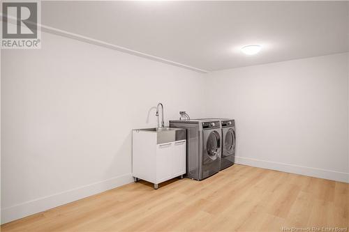 872 Mccavour Drive, Saint John, NB - Indoor Photo Showing Laundry Room