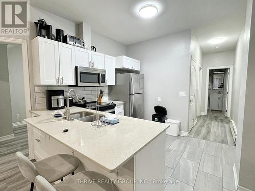 4 - 268 Talbot Street, St. Thomas, ON - Indoor Photo Showing Kitchen With Stainless Steel Kitchen With Double Sink