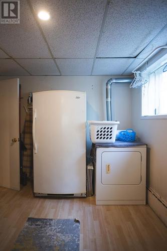 111 Logy Bay Road, St. John'S, NL - Indoor Photo Showing Laundry Room