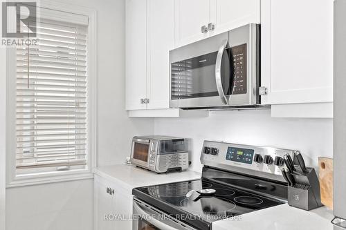 17 - 5000 Connor Drive, Lincoln (982 - Beamsville), ON - Indoor Photo Showing Kitchen