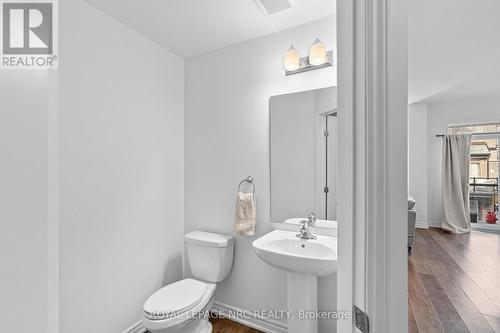 17 - 5000 Connor Drive, Lincoln (982 - Beamsville), ON - Indoor Photo Showing Bathroom