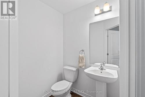 17 - 5000 Connor Drive, Lincoln (982 - Beamsville), ON - Indoor Photo Showing Bathroom