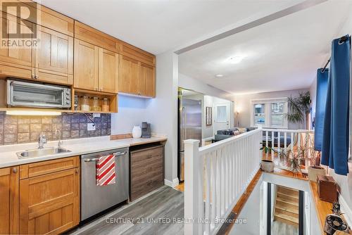 167 Sophia Street, Peterborough (Ashburnham), ON - Indoor Photo Showing Kitchen