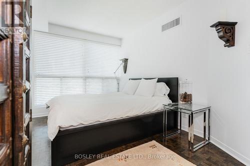 601 - 298 Jarvis Street, Toronto, ON - Indoor Photo Showing Bedroom