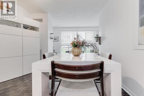 601 - 298 Jarvis Street, Toronto, ON - Indoor Photo Showing Dining Room