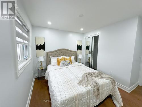 498 Bankside Drive, Kitchener, ON - Indoor Photo Showing Bedroom