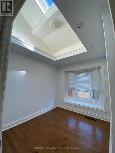 26 Canham Crescent, Toronto, ON - Indoor Photo Showing Other Room