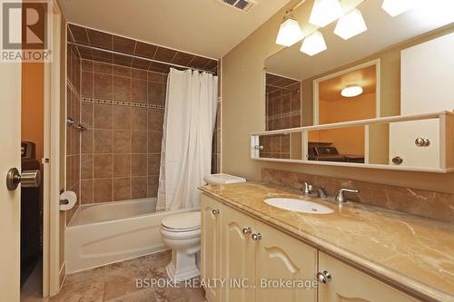 1501 - 65 Southport Street, Toronto, ON - Indoor Photo Showing Bathroom