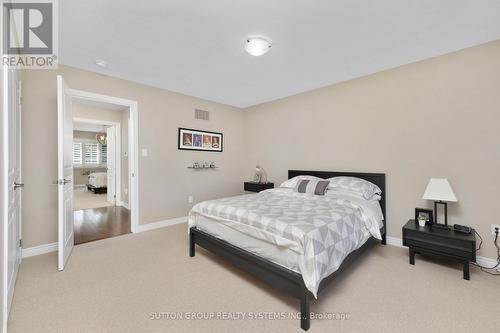 21 - 2086 Ghent Avenue, Burlington, ON - Indoor Photo Showing Bedroom