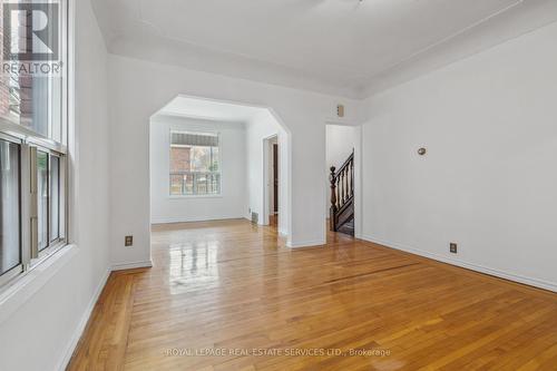 83 Barnesdale Avenue N, Hamilton, ON - Indoor Photo Showing Other Room