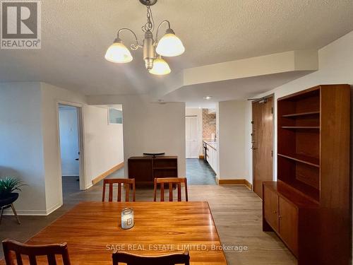 1006 - 1 Royal Orchard Boulevard, Markham, ON - Indoor Photo Showing Dining Room