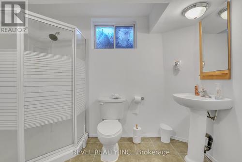 1 Farmstead Crescent, Barrie, ON - Indoor Photo Showing Bathroom