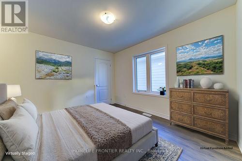 10 Shapira Avenue, Wasaga Beach, ON - Indoor Photo Showing Bedroom