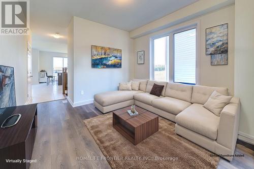 10 Shapira Avenue, Wasaga Beach, ON - Indoor Photo Showing Living Room