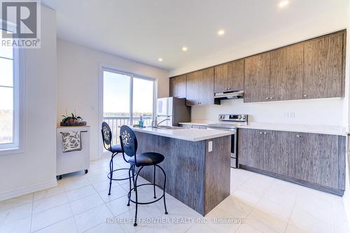 10 Shapira Avenue, Wasaga Beach, ON - Indoor Photo Showing Kitchen