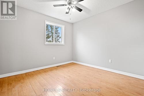 19 Robin Court, Barrie, ON - Indoor Photo Showing Other Room