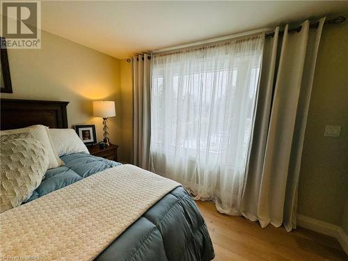 Bedroom with light hardwood / wood-style flooring - 541 Donald Street, Mattawa, ON - Indoor Photo Showing Bedroom