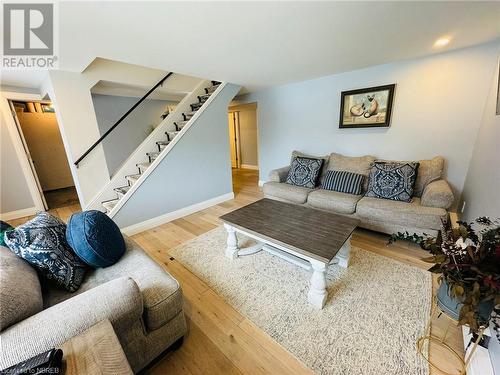 Living room featuring hardwood / wood-style flooring - 541 Donald Street, Mattawa, ON - Indoor Photo Showing Living Room