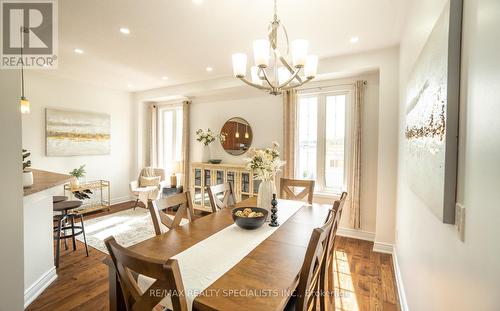 4758 Colombo Crescent, Mississauga, ON - Indoor Photo Showing Dining Room