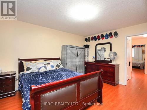 166 - 80 Acorn Place, Mississauga, ON - Indoor Photo Showing Bedroom