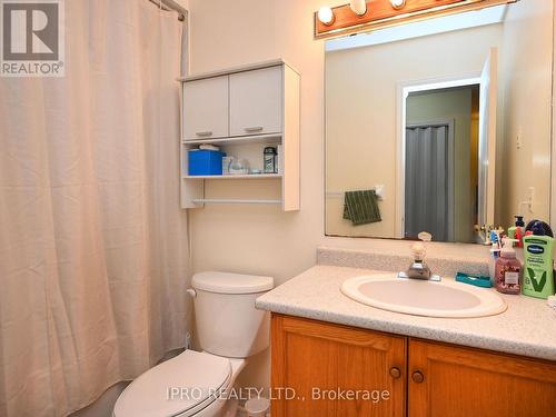 166 - 80 Acorn Place, Mississauga, ON - Indoor Photo Showing Bathroom