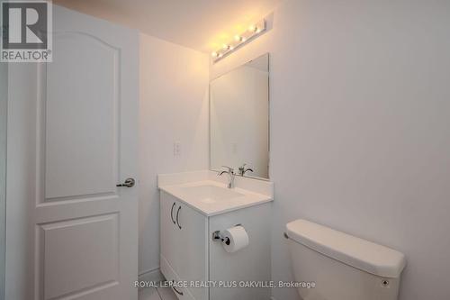 718 - 138 Widdicombe Hill Boulevard, Toronto, ON - Indoor Photo Showing Bathroom