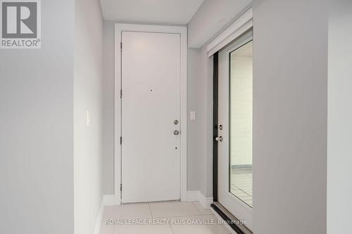 718 - 138 Widdicombe Hill Boulevard, Toronto, ON - Indoor Photo Showing Other Room