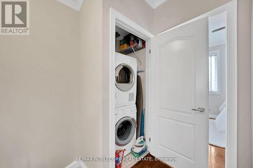 8 - 275 Van Dusen Boulevard, Toronto, ON - Indoor Photo Showing Laundry Room