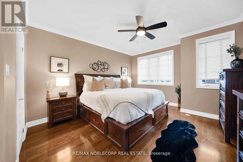 8 - 275 Van Dusen Boulevard, Toronto, ON - Indoor Photo Showing Bedroom