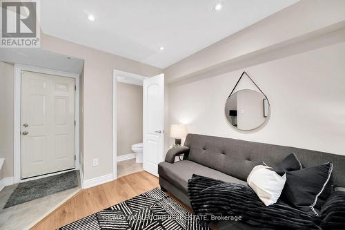 8 - 275 Van Dusen Boulevard, Toronto, ON - Indoor Photo Showing Other Room