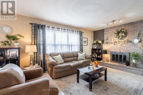 145 Homeside Avenue, Hamilton, ON - Indoor Photo Showing Living Room With Fireplace