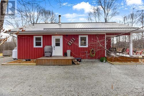 5 Montgomery Road, Elizabethtown-Kitley, ON - Outdoor With Deck Patio Veranda