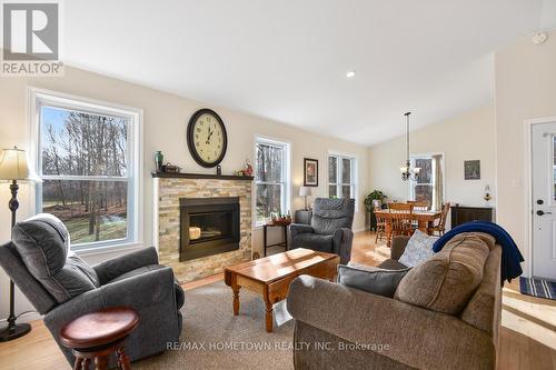 5 Montgomery Road, Elizabethtown-Kitley, ON - Indoor Photo Showing Living Room With Fireplace