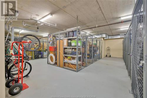 34 Boblo Island Boulevard Unit# 108, Amherstburg, ON - Indoor Photo Showing Garage