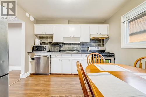 6242 Rose-Ville Garden Drive Unit# 547, Windsor, ON - Indoor Photo Showing Kitchen