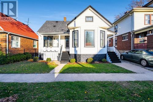 348-352 Mckay, Windsor, ON - Outdoor With Facade