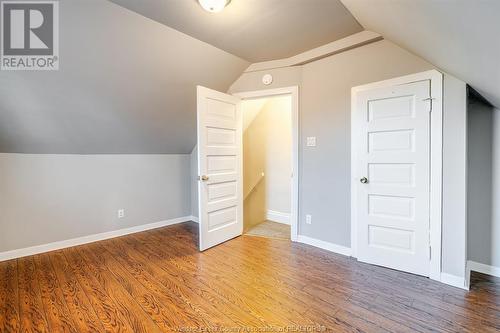 348-352 Mckay, Windsor, ON - Indoor Photo Showing Other Room