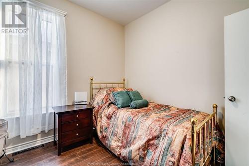 348-352 Mckay, Windsor, ON - Indoor Photo Showing Bedroom