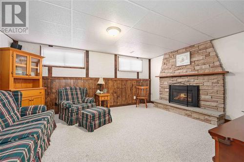 149 Templeton Crescent, St Clair, ON - Indoor Photo Showing Living Room With Fireplace