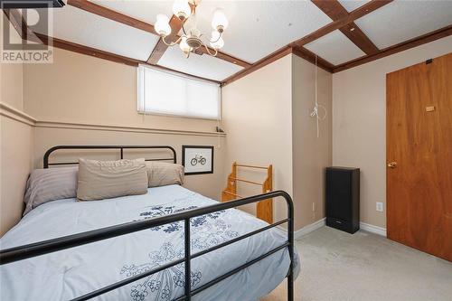 149 Templeton Crescent, St Clair, ON - Indoor Photo Showing Bedroom