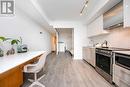 832 - 251 Jarvis Street, Toronto, ON  - Indoor Photo Showing Kitchen 