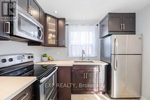 2774 St Clair Avenue E, Toronto, ON - Indoor Photo Showing Kitchen With Stainless Steel Kitchen