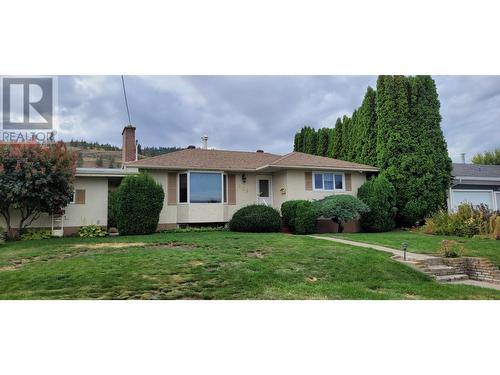 939 Mcmurdo Drive, Kamloops, BC - Outdoor With Facade