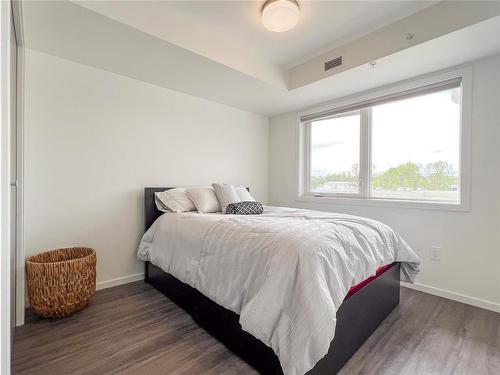 406 1400 Pacific Avenue, Brandon, MB - Indoor Photo Showing Bedroom